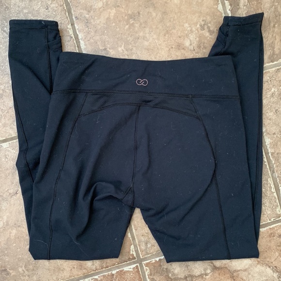 Calia Workout 2 pc Outfit (M/L) - Picture 7 of 9